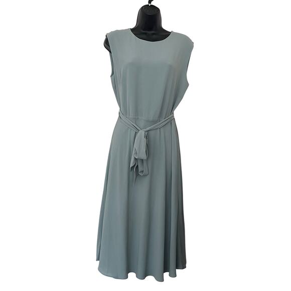 Lauren Ralph Lauren Dresses & Skirts - Lauren Ralph Lauren Women’s Belted Bubble Crepe Midi Dress Soft Laurel size: 6
